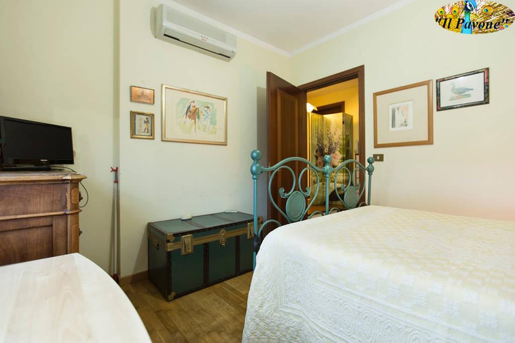 סאסארי B&B Il Pavone מראה חיצוני תמונה