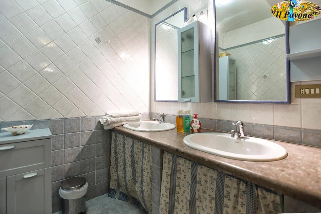 סאסארי B&B Il Pavone מראה חיצוני תמונה