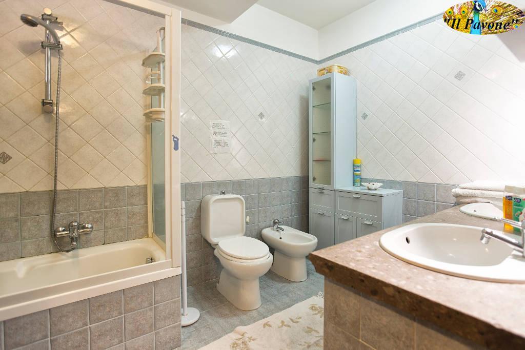 סאסארי B&B Il Pavone מראה חיצוני תמונה